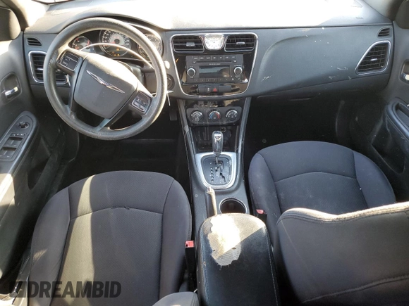 2013 Chrysler 200 LX with VIN 1C3CCBAB5DN642243, listed as a Copart auction lot 45364075 with 138,033 mi miles and Salvage Title. Bid and sale history available at DreamBid. Image 8.
