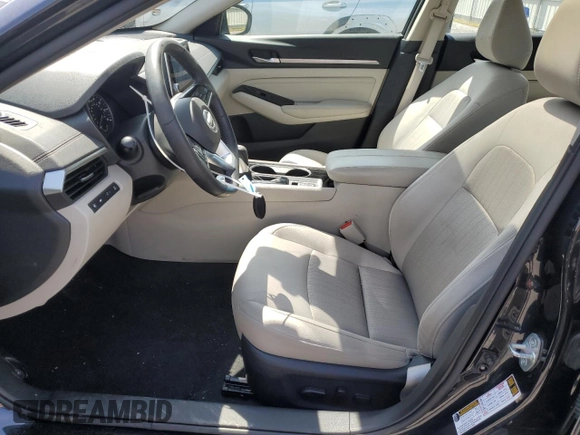 2021 Nissan Altima SV z VIN 1N4BL4DW8MN382220, wystawiony jako Copart lot #54257995 z przebiegiem 42 245 mil mil oraz Szkoda całkowita • Salvage title. Historia ofert i sprzedaży dostępna na DreamBid. Obrazek 7.