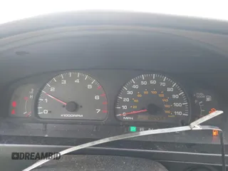 2000 Toyota 4Runner SR5 z VIN JT3GN86R9Y0162634, wystawiony jako IAAI lot #42357480 z przebiegiem 188 456 mil mil oraz . Historia ofert i sprzedaży dostępna na DreamBid. Obrazek 7.