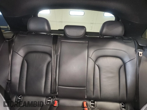 2018 Audi Q3 Premium с VIN WA1ECCFS0JR000899, выставлен на аукционе Copart как лот 59099875 с пробегом 67 354 миль миль и Списание • Salvage title. История ставок и продаж доступна на DreamBid. Изображение 10.