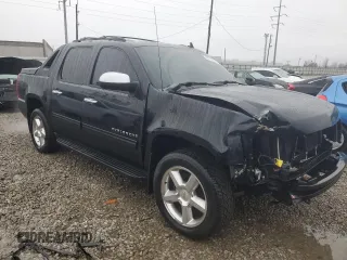 2012 Chevrolet Avalanche LS with VIN 3GNTKEE72CG200847, listed as a Copart auction lot 42910135 with 119,830 mi miles and Salvage title. Bid and sale history available at DreamBid. Image 4.
