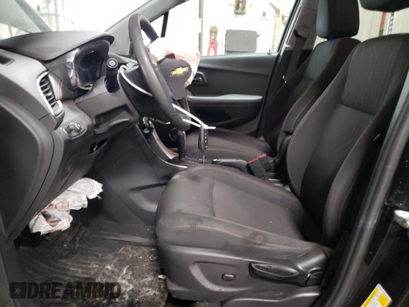 2020 Chevrolet Trax LT with VIN 3GNCJPSB5LL230066, listed as a Copart auction lot 47265815 with 32,501 mi miles and Salvage Title. Bid and sale history available at carsss.com. Image 7.