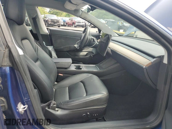 2021 Tesla Model 3 Long Range z VIN 5YJ3E1EB5MF853256, wystawiony jako Copart lot #60751685 z przebiegiem 58 959 mil mil oraz Szkoda całkowita • Salvage title. Historia ofert i sprzedaży dostępna na DreamBid. Obrazek 7.
