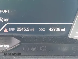 2021 Toyota Supra 3.0 z VIN WZ1DB0C06MW039185, wystawiony jako IAAI lot #42160847 z przebiegiem 42 736 mil mil oraz . Historia ofert i sprzedaży dostępna na DreamBid. Obrazek 15.