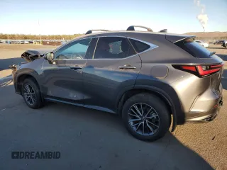 2024 Lexus NX 350 Premium z VIN 2T2GGCEZ1RC056739, wystawiony jako Copart lot #84930254 z przebiegiem 22 096 mil mil oraz Szkoda całkowita • Salvage title. Historia ofert i sprzedaży dostępna na DreamBid. Obrazek 2.