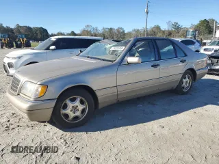 1997 Mercedes-Benz S-Class with VIN WDBGA32G5VA364471, listed as a Copart auction lot 76326464 with 0 mi miles and Salvage Title. Bid and sale history available at carsss.com. Image 1.