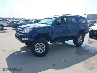 2005 Toyota 4Runner SR5 with VIN JTEZU14R358031340, listed as a IAAI auction lot 40371472 with 204,320 mi miles. Bid and sale history available at carsss.com. Image 19.