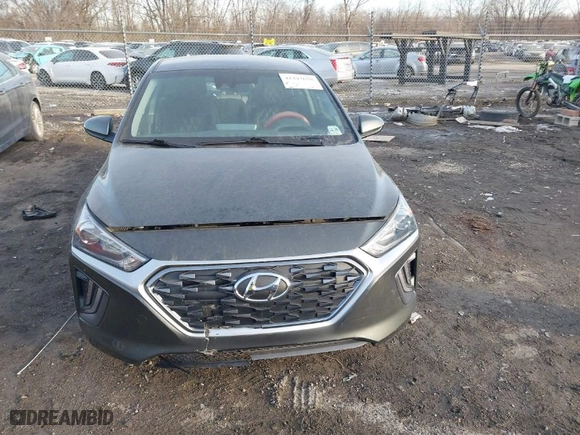 2022 Hyundai Ioniq Hybrid SE with VIN KMHC75LC6NU275962, listed as a IAAI auction lot 41297650 with 28,274 mi miles. Bid and sale history available at carsss.com. Image 11.