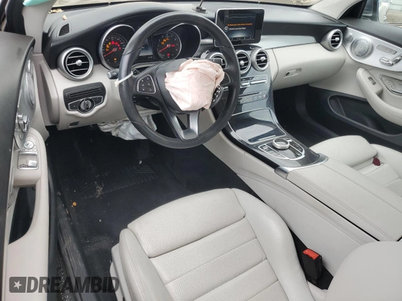 2017 Mercedes-Benz C 300 с VIN WDDWJ4KBXHF375258, выставлен на аукционе Copart как лот 54441025 с пробегом 31 361 миль миль и Списание • Salvage title. История ставок и продаж доступна на DreamBid. Изображение 8.