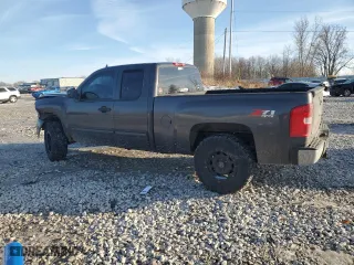 2010 Chevrolet Silverado 1500 LT with VIN 1GCSKSE33AZ227309, listed as a Copart auction lot 44761545 with 180,923 mi miles and Clean Title. Bid and sale history available at carsss.com. Image 2.