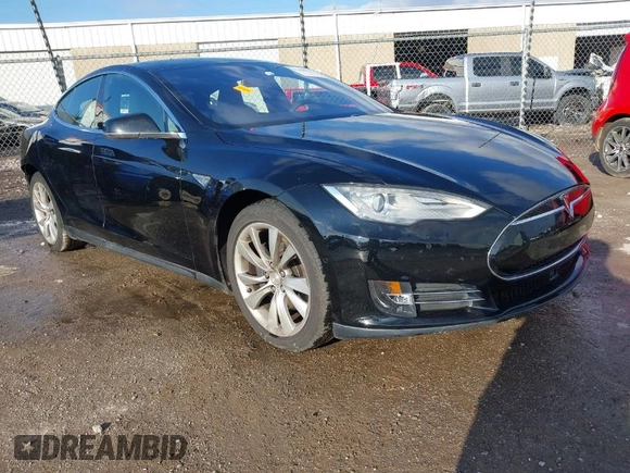 2016 Tesla Model S 70 with VIN 5YJSA1E11GF124965, listed as a IAAI auction lot 41458132 with Not provided miles and . Bid and sale history available at DreamBid. Image 1.