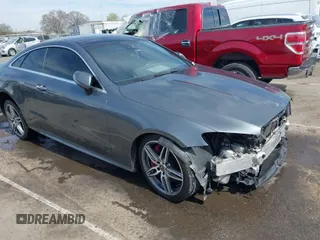 2018 Mercedes-Benz E-Class E 400 with VIN WDD1J6FB3JF018946, listed as a IAAI auction lot 41532585 with 75,213 mi miles. Bid and sale history available at carsss.com. Image 1.