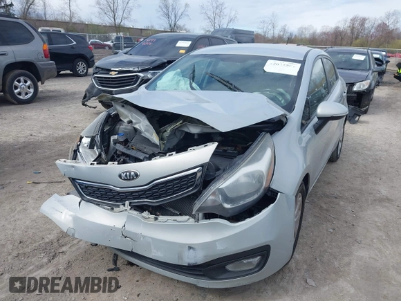 2014 Kia Rio EX with VIN KNADN4A36E6338670, listed as a IAAI auction lot 42035501 with 166,561 mi miles. Bid and sale history available at carsss.com. Image 6.