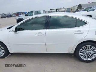 2016 Lexus ES with VIN JTHBK1GGXG2242903, listed as a IAAI auction lot 41911044 with 84,278 mi miles. Bid and sale history available at carsss.com. Image 15.
