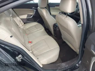 2016 Buick Regal Premium II with VIN 2G4GT5GX0G9201642, listed as a IAAI auction lot 41634052 with 93,647 mi miles. Bid and sale history available at carsss.com. Image 8.