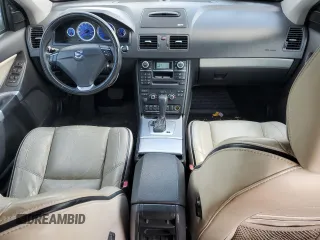 2014 Volvo XC90 R-Design with VIN YV4952CF3E1684657, listed as a Copart auction lot 59174444 with 117,703 mi miles and Clean Title. Bid and sale history available at DreamBid. Image 8.