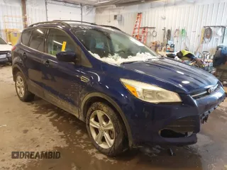 2013 Ford Escape SE with VIN 1FMCU9G90DUB49139, listed as a IAAI auction lot 41452872 with 170,727 mi miles. Bid and sale history available at carsss.com. Image 1.