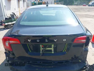 2015 Volvo S60 T5 Drive-E Premier with VIN YV140MFK6F1346875, listed as a IAAI auction lot 42004365 with 98,574 mi miles and . Bid and sale history available at DreamBid. Image 17.