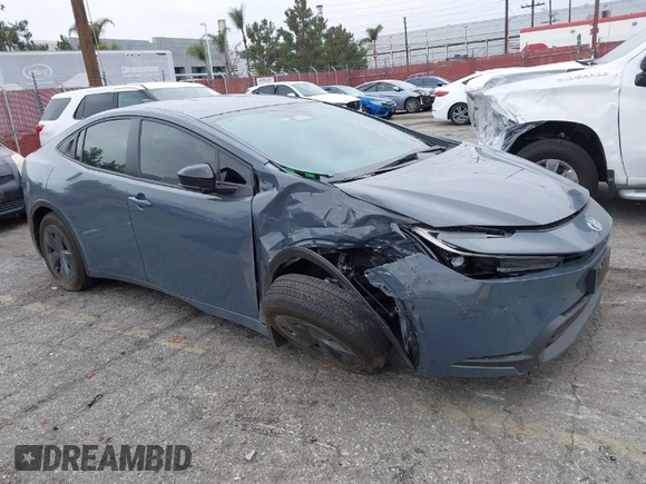 2024 Toyota Prius LE with VIN JTDACAAU9R3039099, listed as a IAAI auction lot 41384941 with 2,601 mi miles. Bid and sale history available at carsss.com. Image 1.