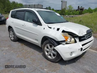 2008 Toyota RAV4 Ltd with VIN JTMZK31V385022828, listed as a IAAI auction lot 41577387 with 193,421 mi miles. Bid and sale history available at carsss.com. Image 1.