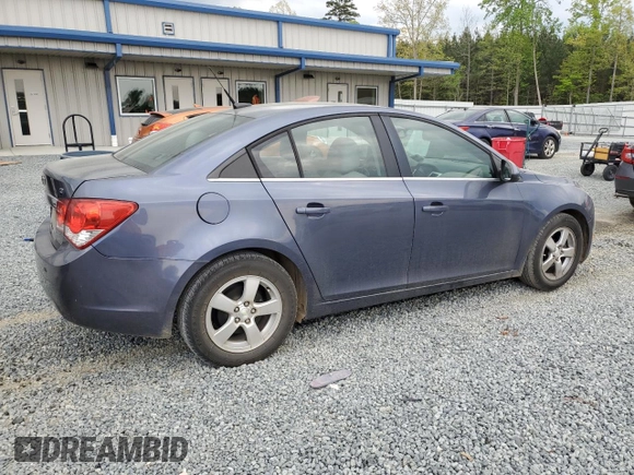 2013 Chevrolet Cruze 1LT with VIN 1G1PC5SBXD7203047, listed as a Copart auction lot 52598515 with 147,948 mi miles and Salvage Title. Bid and sale history available at carsss.com. Image 3.