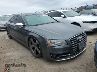 2014 Audi S8 with VIN WAUD2AFD2EN011021, listed as a Copart auction lot 75218154 with 0 mi miles and Non Repairable. Bid and sale history available at carsss.com. Image 4.