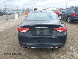 2015 Chrysler 200 C with VIN 1C3CCCCG5FN565262, listed as a IAAI auction lot 41755141 with 167,647 mi miles. Bid and sale history available at carsss.com. Image 16.