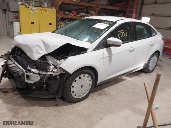 2012 Ford Focus SE with VIN 1FAHP3F24CL313957, listed as a IAAI auction lot 41368553 with 113,610 mi miles. Bid and sale history available at carsss.com. Image 2.