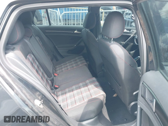 2015 Volkswagen GTI S с VIN 3VW5T7AU8FM024377, выставлен на аукционе IAAI как лот 42193872 с пробегом 58 169 миль миль и . История ставок и продаж доступна на DreamBid. Изображение 8.