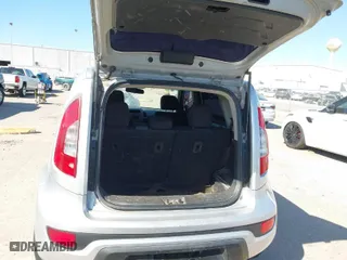 2013 Kia Soul with VIN KNDJT2A59D7764024, listed as a IAAI auction lot 41825605 with 175,339 mi miles. Bid and sale history available at carsss.com. Image 18.