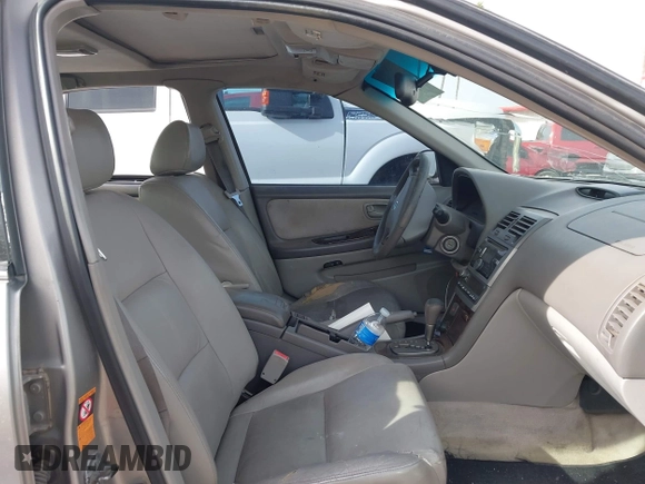 2002 Nissan Maxima GLE z VIN JN1DA31A22T302286, wystawiony jako IAAI lot #41929154 z przebiegiem 249 531 mil mil oraz . Historia ofert i sprzedaży dostępna na DreamBid. Obrazek 5.