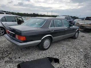 1987 Mercedes-Benz 420 with VIN WDBCA35D6HA331483, listed as a Copart auction lot 71795554 with 126,557 mi miles and Clean Title. Bid and sale history available at carsss.com. Image 3.