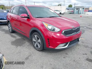 2018 Kia Niro EX with VIN KNDCC3LC7J5143379, listed as a IAAI auction lot 41793266 with 117,760 mi miles. Bid and sale history available at carsss.com. Image 1.