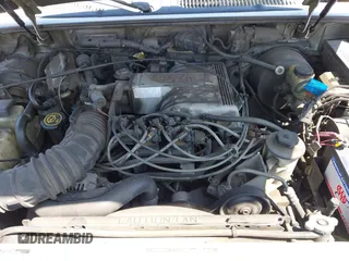 1998 Ford Explorer XLT z VIN 1FMZU32P6WZA04805, wystawiony jako IAAI lot #42569869 z przebiegiem 481 669 mil mil oraz . Historia ofert i sprzedaży dostępna na DreamBid. Obrazek 10.