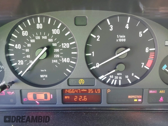 2001 BMW 5 Series 530iA with VIN WBADT63421CF01580, listed as a IAAI auction lot 41626798 with 146,647 mi miles. Bid and sale history available at carsss.com. Image 7.