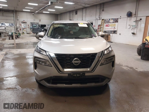 2022 Nissan Rogue SV with VIN 5N1BT3BB2NC722538, listed as a IAAI auction lot 41511198 with 64,820 mi miles and . Bid and sale history available at carsss.com. Image 12.