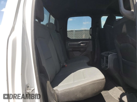 2022 Ram 1500 Big Horn z VIN 1C6RRFBG2NN423920, wystawiony jako Copart lot #50741045 z przebiegiem 112 199 mil mil oraz Szkoda całkowita • Salvage title. Historia ofert i sprzedaży dostępna na DreamBid. Obrazek 10.