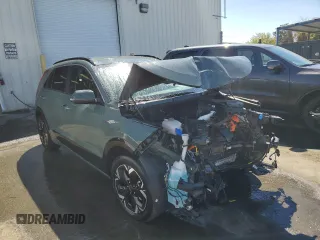 2024 Kia Niro Wind with VIN KNDCR3L13R5113823, listed as a Copart auction lot 70517404 with 6,616 mi miles and Clean Title. Bid and sale history available at DreamBid. Image 4.