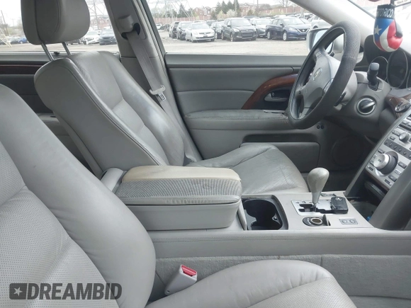 2008 Acura RL Tech Pkg with VIN JH4KB16698C003234, listed as a IAAI auction lot 42016577 with 1 mi miles. Bid and sale history available at carsss.com. Image 5.