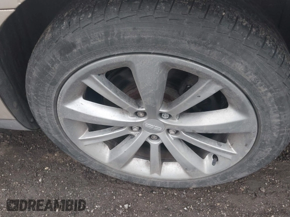 2010 Lincoln MKS с VIN 1LNHL9DRXAG614758, выставлен на аукционе IAAI как лот 42326402 с пробегом 141 602 миль миль и . История ставок и продаж доступна на DreamBid. Изображение 12.