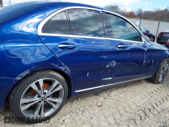 2019 Mercedes-Benz C 300 with VIN 55SWF8EB7KU316371, listed as a IAAI auction lot 41358436 with 78,239 mi miles and . Bid and sale history available at carsss.com. Image 19.