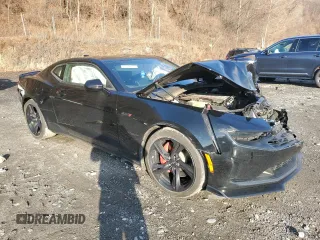 2022 Chevrolet Camaro LT1 with VIN 1G1FE1R76N0122718, listed as a Copart auction lot 83224504 with 43,056 mi miles and Salvage Title. Bid and sale history available at carsss.com. Image 4.