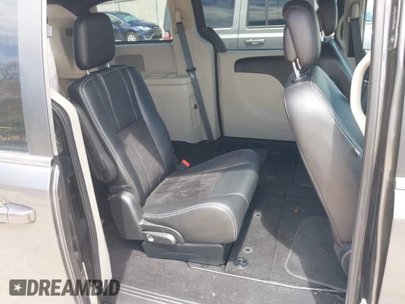 2018 Dodge Grand Caravan SXT z VIN 2C4RDGCG8JR129835, wystawiony jako IAAI lot #42190326 z przebiegiem 81 818 mil mil oraz . Historia ofert i sprzedaży dostępna na DreamBid. Obrazek 8.