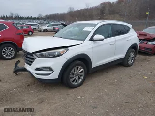 2016 Hyundai Tucson SE with VIN KM8J3CA46GU105087, listed as a IAAI auction lot 40978420 with 103,527 mi miles. Bid and sale history available at carsss.com. Image 2.
