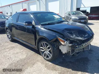 2016 Scion tC with VIN JTKJF5C70GJ020898, listed as a IAAI auction lot 41723645 with 146,455 mi miles. Bid and sale history available at carsss.com. Image 1.