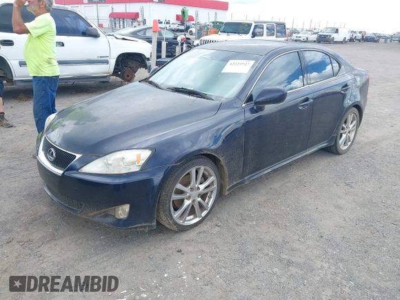 2007 Lexus IS 250 z VIN JTHBK262775030745, wystawiony jako IAAI lot #42224823 z przebiegiem 185 295 mil mil oraz . Historia ofert i sprzedaży dostępna na DreamBid. Obrazek 2.