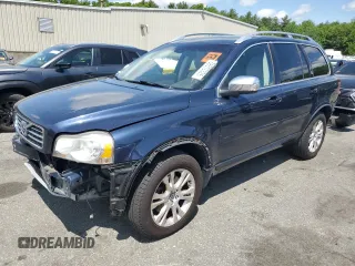 2013 Volvo XC90 Premier Plus with VIN YV4952CZ4D1664913, listed as a Copart auction lot 58572325 with 119,002 mi miles and Salvage title. Bid and sale history available at DreamBid. Image 1.