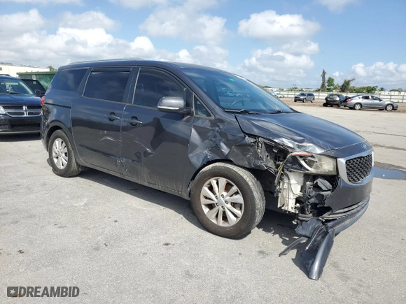 2016 Kia Sedona LX with VIN KNDMB5C11G6100192, listed as a Copart auction lot 50887805 with 135,822 mi miles and Non Repairable. Bid and sale history available at carsss.com. Image 4.