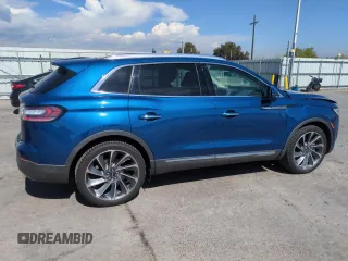 2020 Lincoln Nautilus Reserve z VIN 2LMPJ8KP9LBL03799, wystawiony jako Copart lot #54227305 z przebiegiem 45 969 mil mil oraz Szkoda całkowita • Salvage title. Historia ofert i sprzedaży dostępna na DreamBid. Obrazek 3.