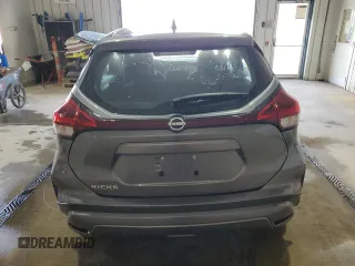 2022 Nissan Kicks S z VIN 3N1CP5BVXNL493178, wystawiony jako Copart lot #55552355 z przebiegiem 21 576 mil mil oraz Szkoda całkowita • Salvage title. Historia ofert i sprzedaży dostępna na DreamBid. Obrazek 6.